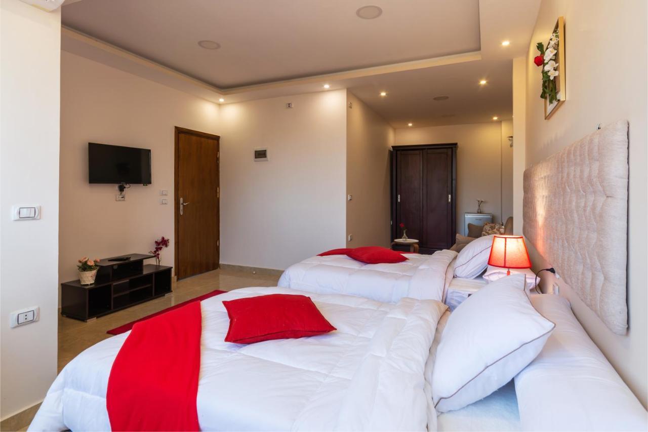 Amon Holiday Pyramids Inn Kafret el-Gabal Exterior photo