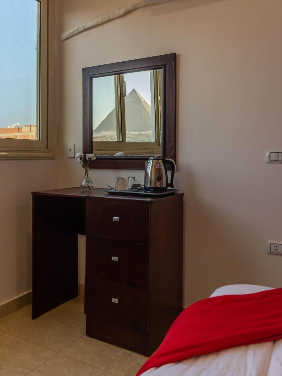 Amon Holiday Pyramids Inn Kafret el-Gabal Exterior photo