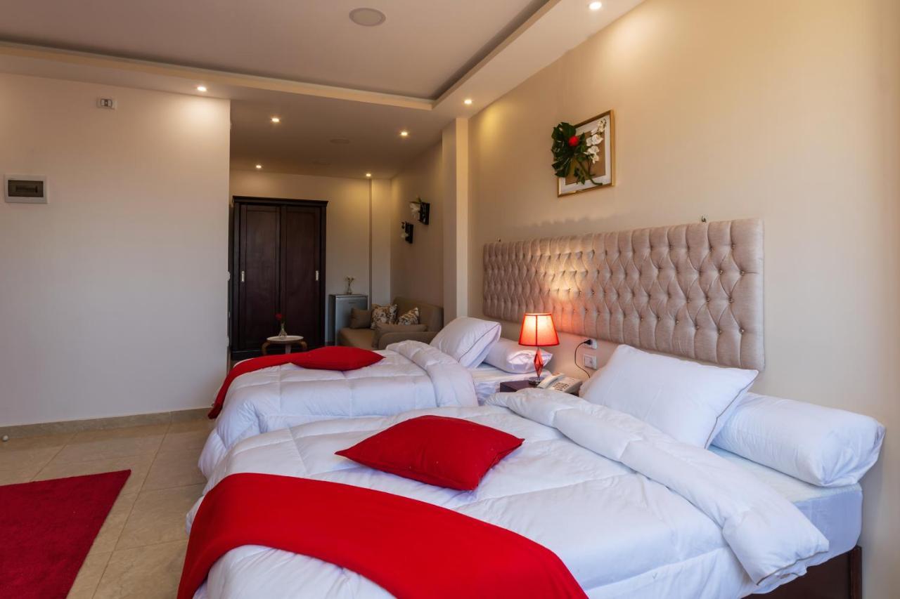 Amon Holiday Pyramids Inn Kafret el-Gabal Exterior photo